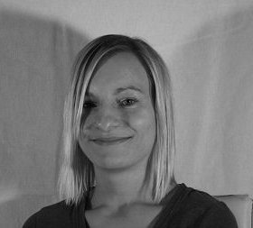 Verwaltungsangestellte Vivien